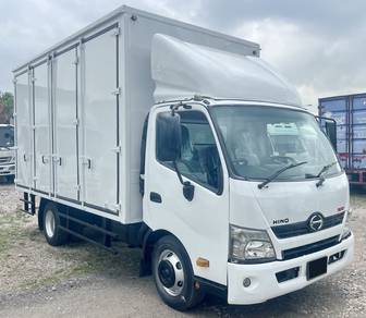 HINO XZU710 BOX 14FT 7500KG LORRY #4914VAW- Kawan