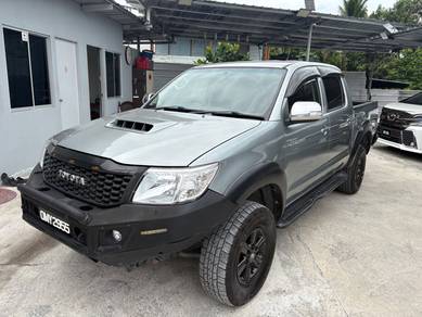 Toyota HILUX 2.5 G TRD SPORTIVO MY14 KUN25R