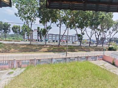 Station 18 2 sty corner house for sale