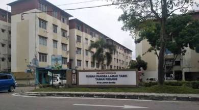 Rumah Pangsa Laman Tasik