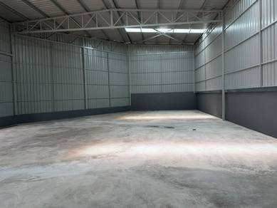 Warehouse with Office & Covered Car Porch For Rent Mak Mandin