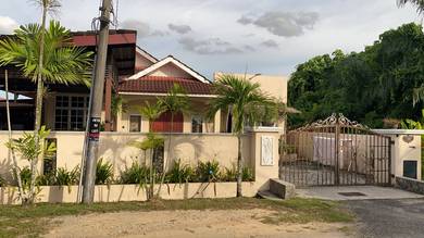 Banglo Setingkat | 4,000 sqft | 6 Bilik | Shah Alam