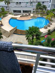 sale ! I-Regency Condominium 1200sf 3 rooms 1 fixed carpark