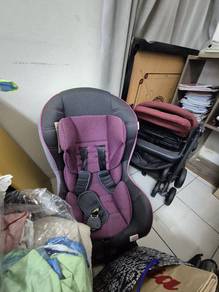 car seat and stroller