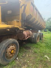 Two Unit Lori Hantu For Sale