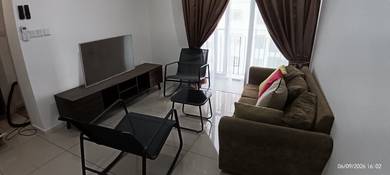Comfortable 2-Bedrooms Condominium To Let with MRT Station at your Door Step