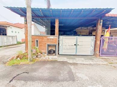(End Lot) Taman Kembara, Rantau Panjang, Klang [saiz : 20 x 87 sqft]