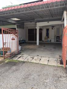 4 Bedrooms House at Taman Pakatan Jaya, Bercham, Ipoh