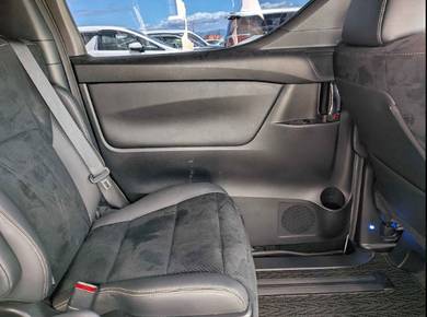 Toyota ALPHARD 2.5 S TYPE GOLD III MODELISTA