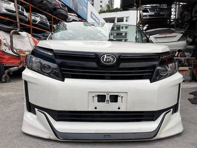 TOYOTA Voxy HALF CUT