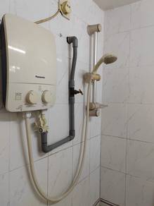 Middle Room for Rent - Klang Centro Mall