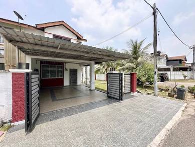 CORNER