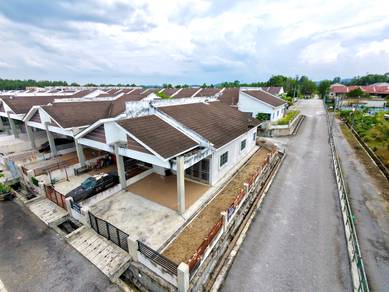 End lot Single Storey Terrace House, Tronoh Universiti Near UTP Perak
