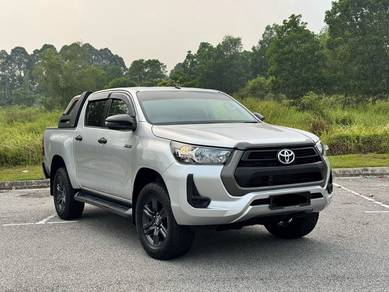 2022 Toyota HILUX 2.4 E NEW Facelift 4x4 Low Mil