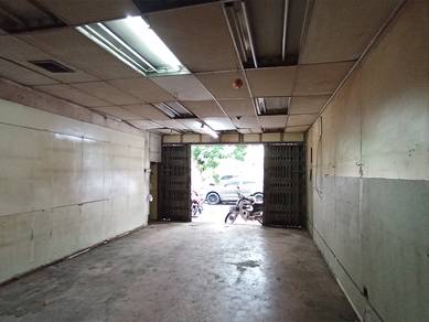 Ground Floor Shoplot for Rent at Jalan Jelutong | Main Road Frontage