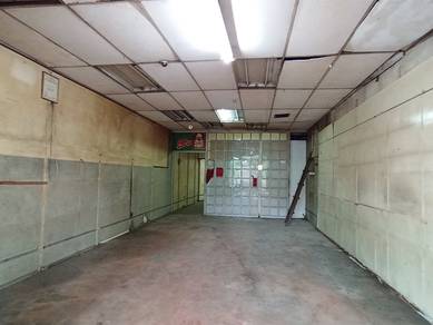 Ground Floor Shoplot for Rent at Jalan Jelutong | Main Road Frontage