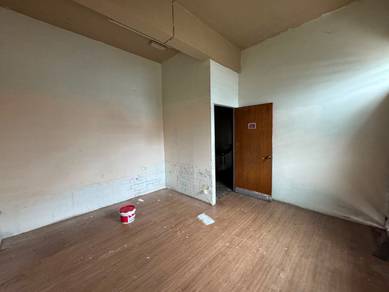KEPALA BATAS Ground FLOOR SHOP LOT FOR RENT｜HOT AREA｜FACING MAIN ROAD