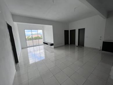 Spacious 1022 sqft,Partially Furnished