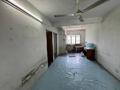 Flat Sungai Besi Indah [The Mines Seri Kembangan] Low Cost