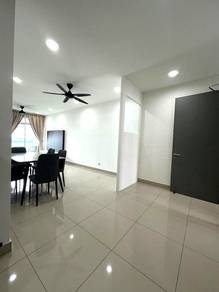 MERIDIN BAYVUE Near Permas 3 bed Fully for Rent