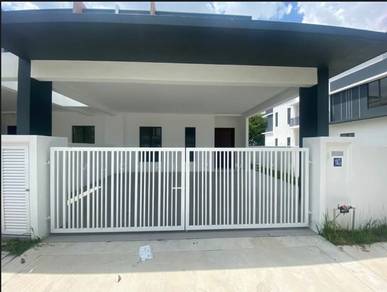 Negeri Sembilan Bandar Sri Sendayan 2-Storey Terraced House For Sale