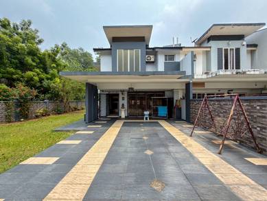 CORNER LOT! Double Storey Terrace, Taman Putra Prima, Puchong
