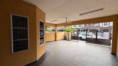 TTDI Jaya Full Renovated 2-Storey 100 % Full Loan !!  Move-In