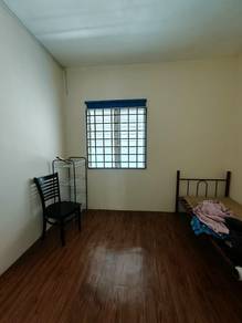 Kulai Indahpura 2 storey house near shoplot