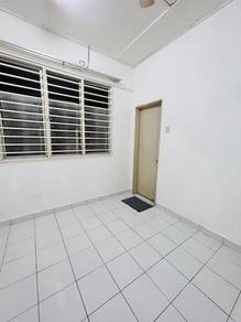 Pangsapuri Alam Budiman, Section U10 Shah Alam TABLE TOP - 2 PARKING