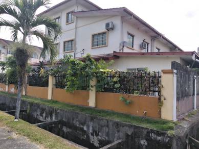 Kingfisher Sulaman Two n Half Corner