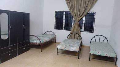 Rumah berkembar 2 Tingkat AMANJAYA