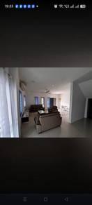 Corner double storey terr fully furnished