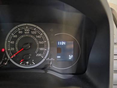 Toyota HIACE 2.8 SLWB Free Power door & boot