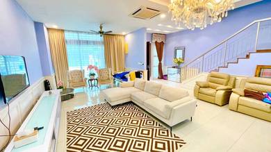 FREEHOLD HOT DEAL Double Storey House Aster Grove Denai Alam