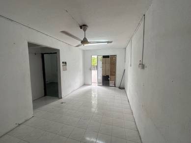 Taman Mengkudu Flat