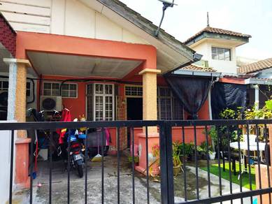 Selangor Puncak Alam Leasehold 1-Storey Terraced House For Sale