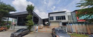 Cheap and Nice 1.5 storey Semi D Factory Lekas Semenyih For Sale