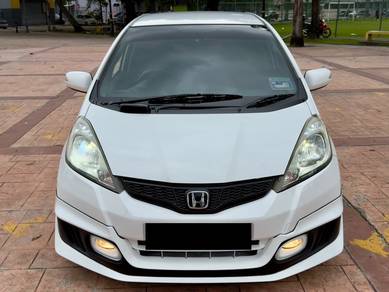 MODULO BODYKIT ✅2014 HONDA JAZZ 1.5 V I-VTEC F.Loa