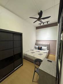 room for rent Jalan Cokmar 5