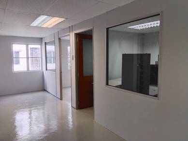 Diamond Square Setapak 2 partition room fully Aircon clean unit