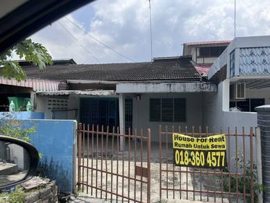 Taman sri kulai baru batu 21 for rent