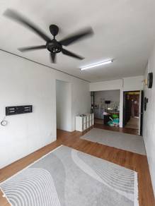 Rumah Pangsa Laman Tasik