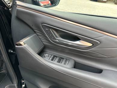 HUD SUNROOF DIM BODYKIT 2024 Toyota ALPHARD Z 2.5