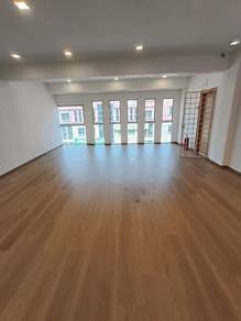 Diamond Square fully furnished newly Reno fully Aircon clean unit