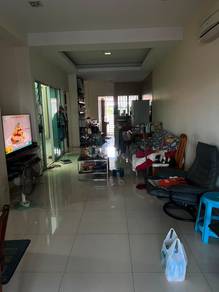 Single storey terrace intermediate @ Jalan Woodland/ Stutong for sale