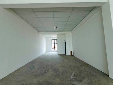 Pine Square Parade Intermediate Shoplot FOR Rent