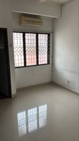 Spacious 2storey house @ Jalan 31 Anggerik Kota Kemuning Shah Alam
