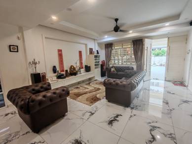 Semi-D | Fully Rebuilt & Fully Furnished