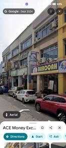 Ground floor shop lot facing bj kompleks