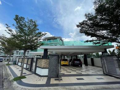 CORNER LOT 💥 RENOVATED 3 Storey Bungalow Damaisari Wangsa Melawati KL